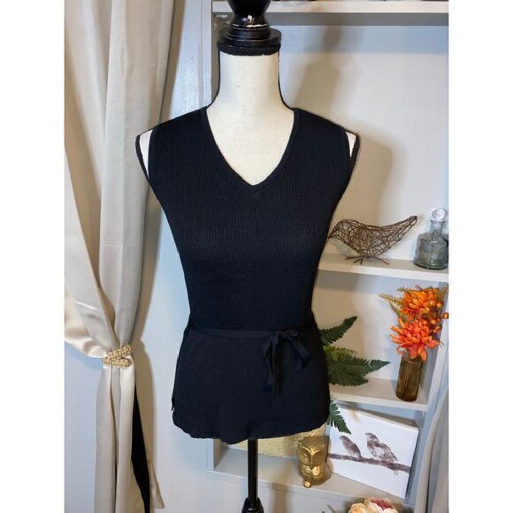 EUC Caslon Black size Small Sleeveless Stretchy Ribbed Top Side Split Tie Waist